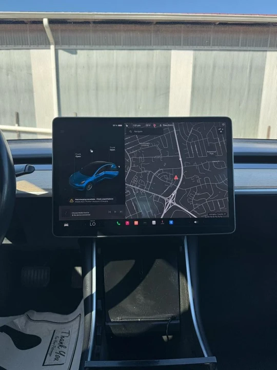 2018 Tesla Model 3 - Image 13 of 20