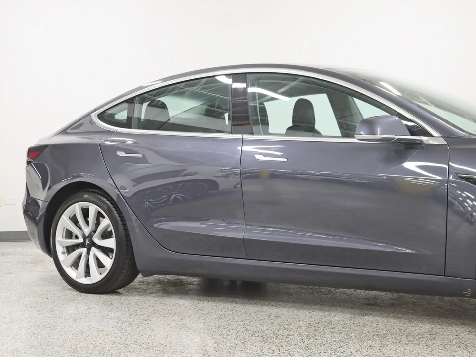 2018 Tesla Model 3 - Image 3 of 12