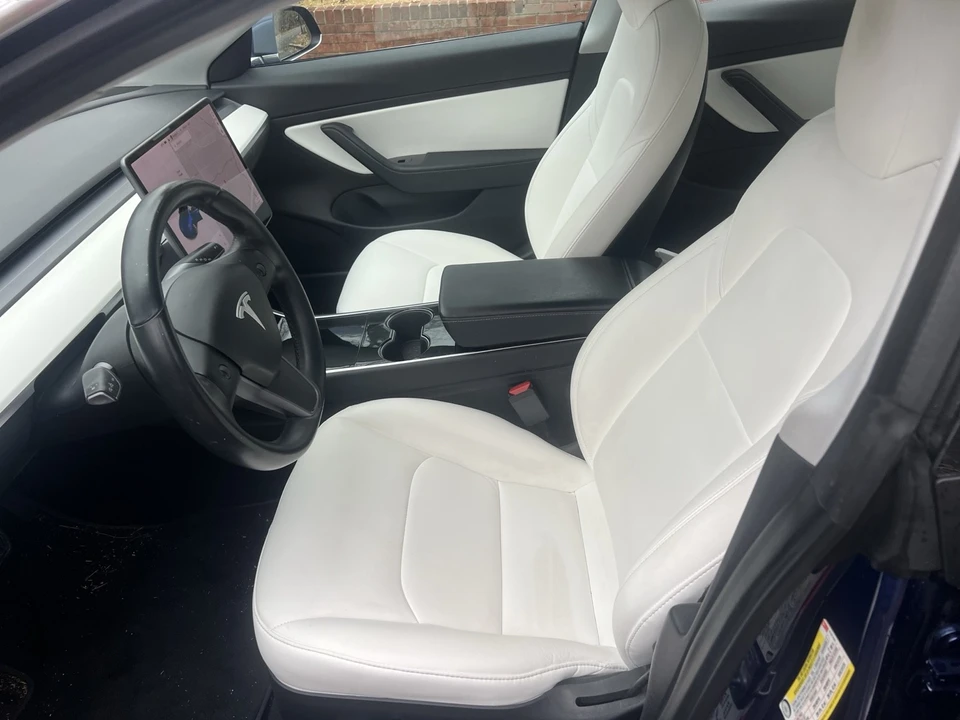 2018 Tesla Model 3 - Image 9 of 14