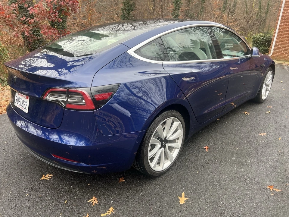 2018 Tesla Model 3 - Image 4 of 14