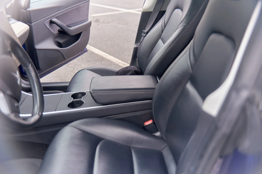 2018 Tesla Model 3 - Image 19 of 30