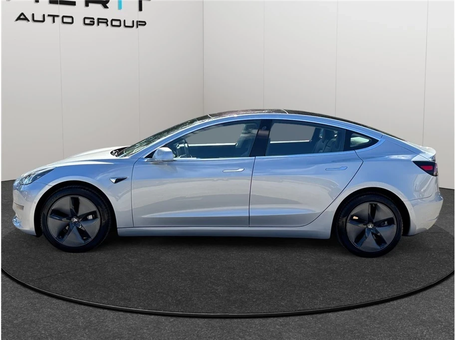 2018 Tesla Model 3 - Image 5 of 12