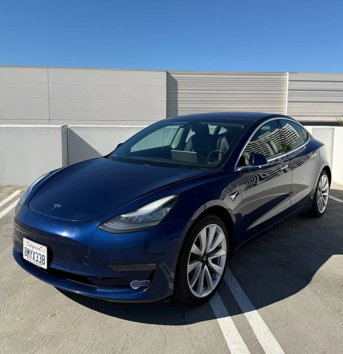 2018 Tesla Model 3 - Image 3 of 20