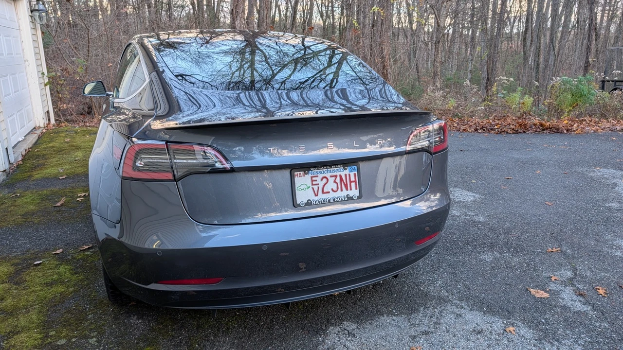 2018 Tesla Model 3 - Image 4 of 21