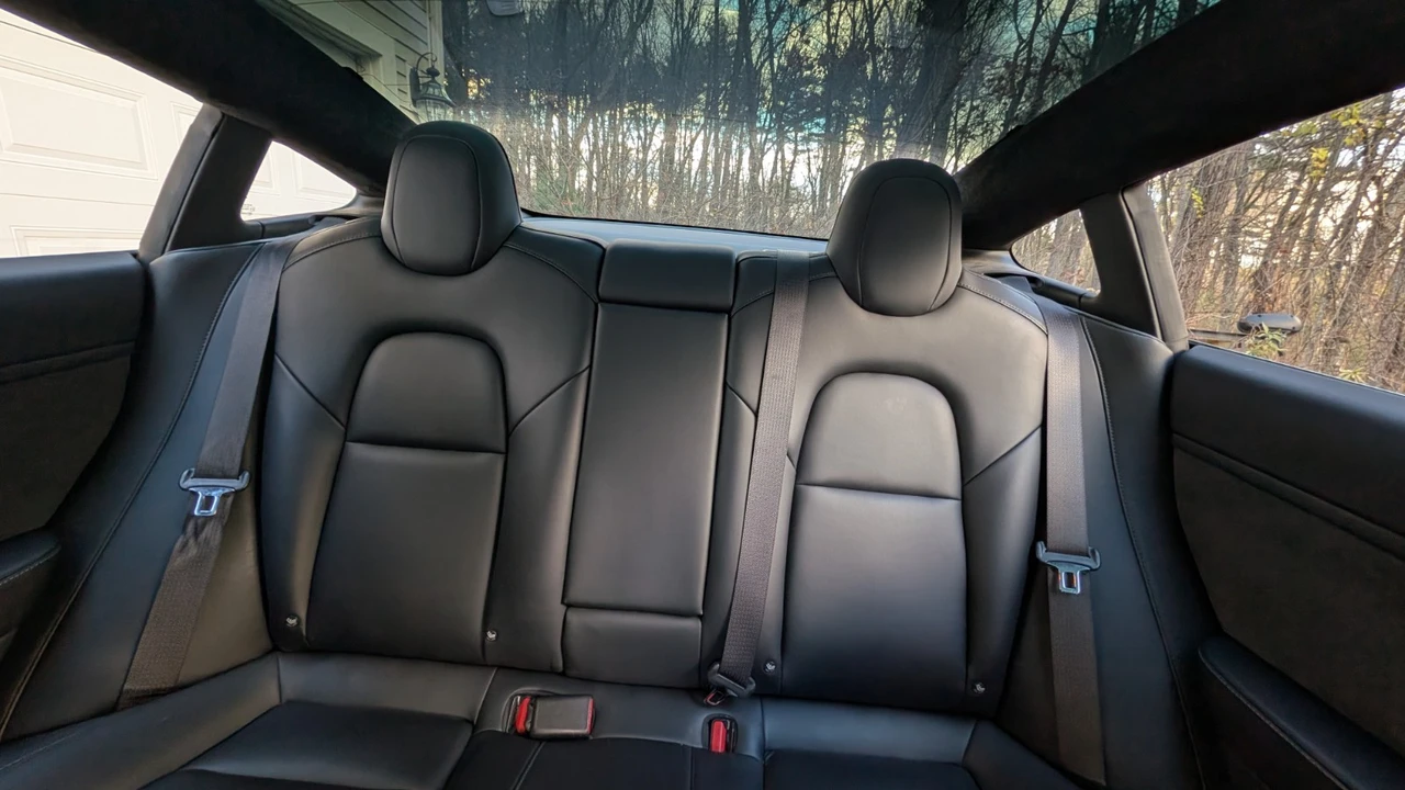 2018 Tesla Model 3 - Image 19 of 21