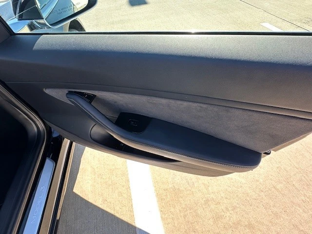 2018 Tesla Model 3 - Image 17 of 20