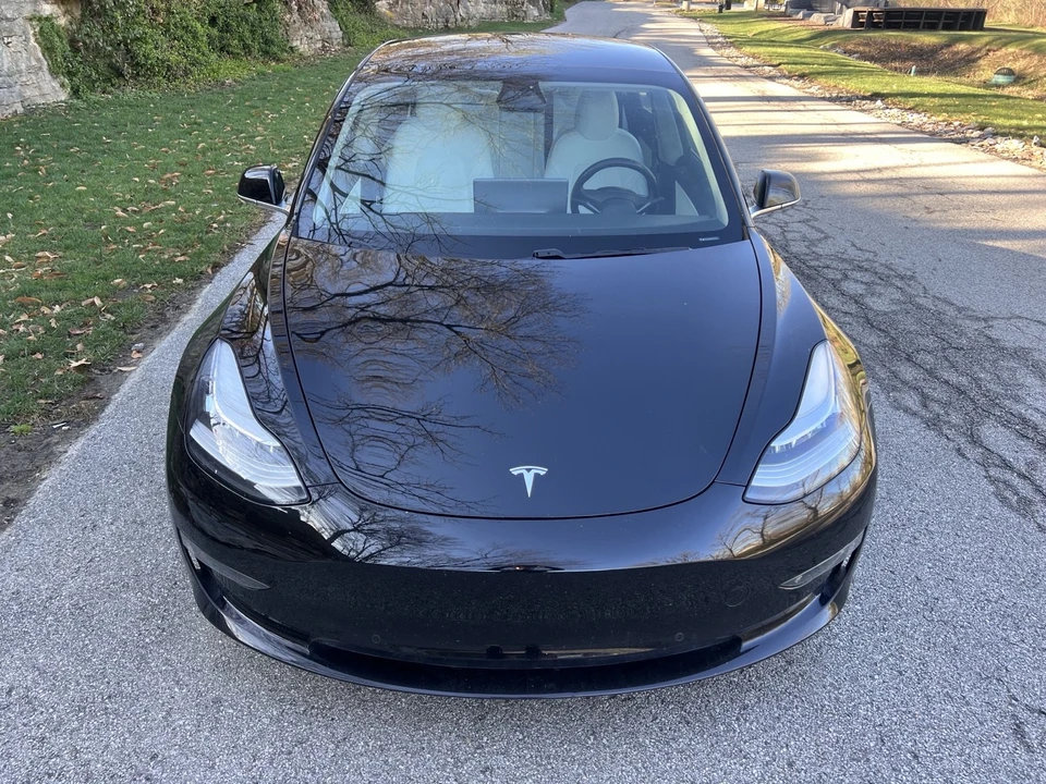 2018 Tesla Model 3 - Image 7 of 22