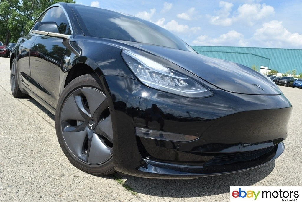 2018 Tesla Model 3 - Image 2 of 21
