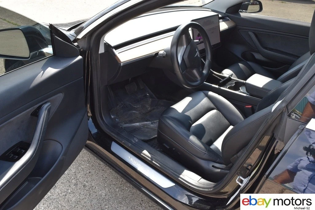 2018 Tesla Model 3 - Image 11 of 21