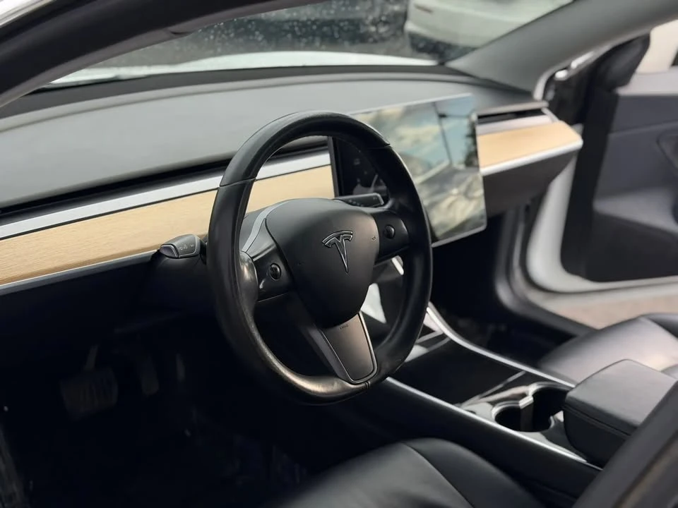 2018 Tesla Model 3 - Image 14 of 20