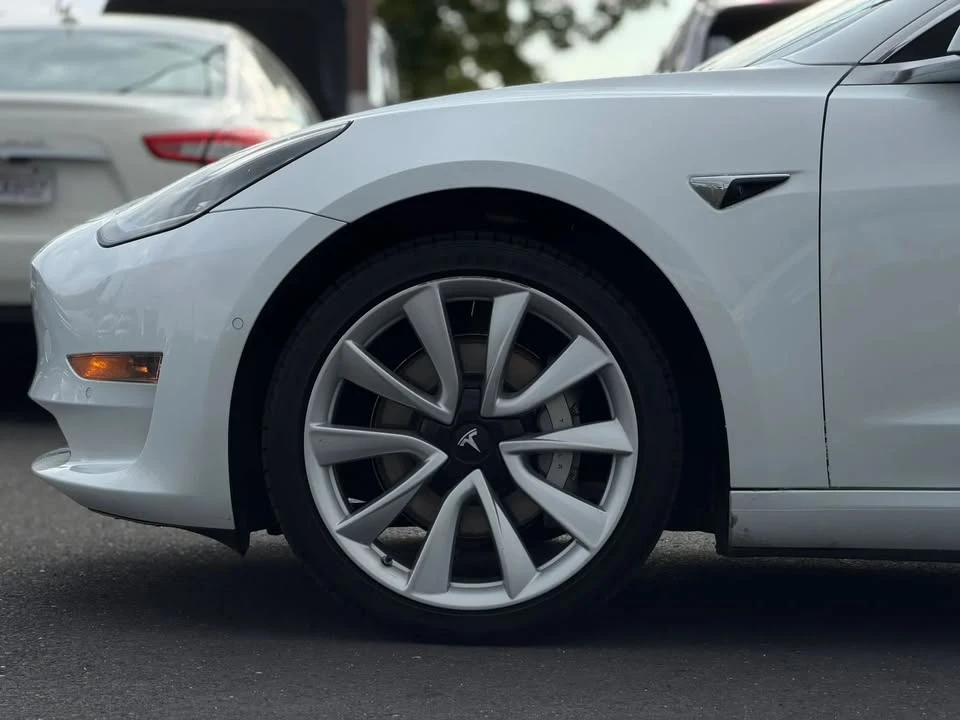 2018 Tesla Model 3 - Image 6 of 20