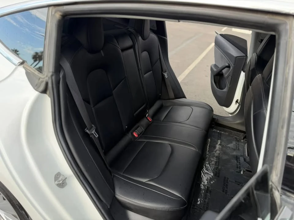 2018 Tesla Model 3 - Image 11 of 20