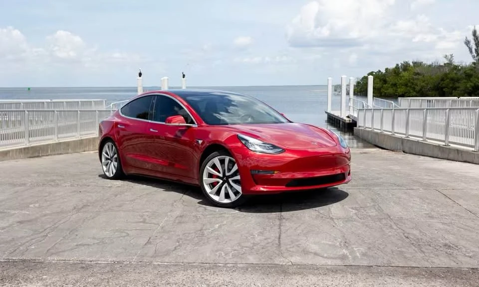 2018 Tesla Model 3 - Image 4 of 20