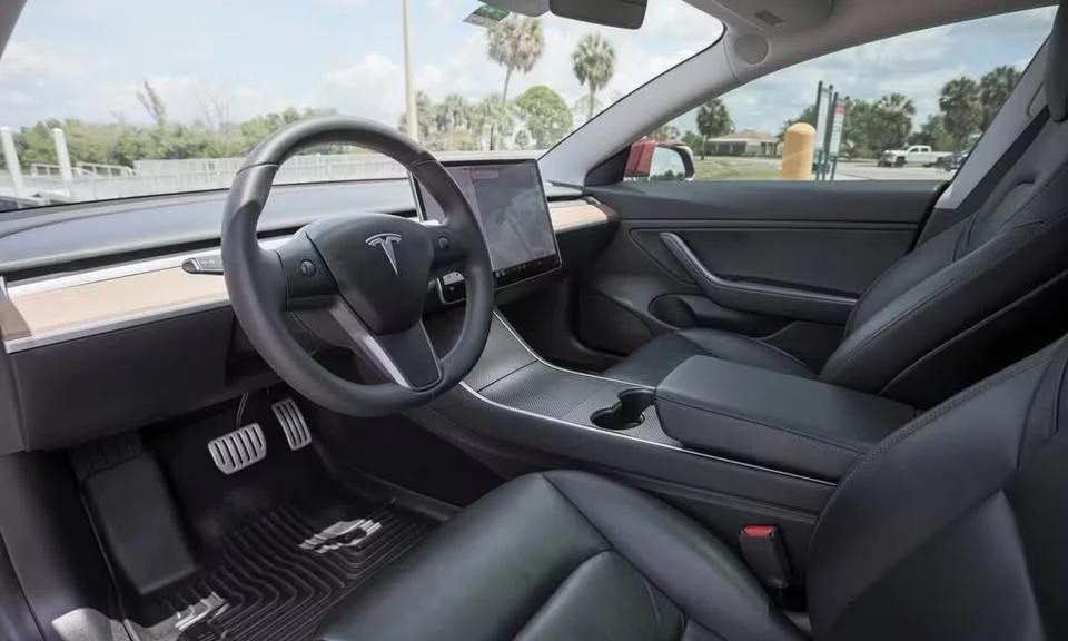 2018 Tesla Model 3 - Image 11 of 20