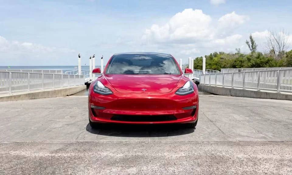 2018 Tesla Model 3 - Image 7 of 20
