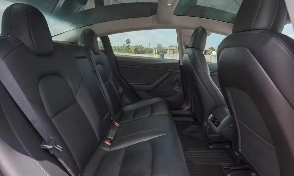 2018 Tesla Model 3 - Image 14 of 20