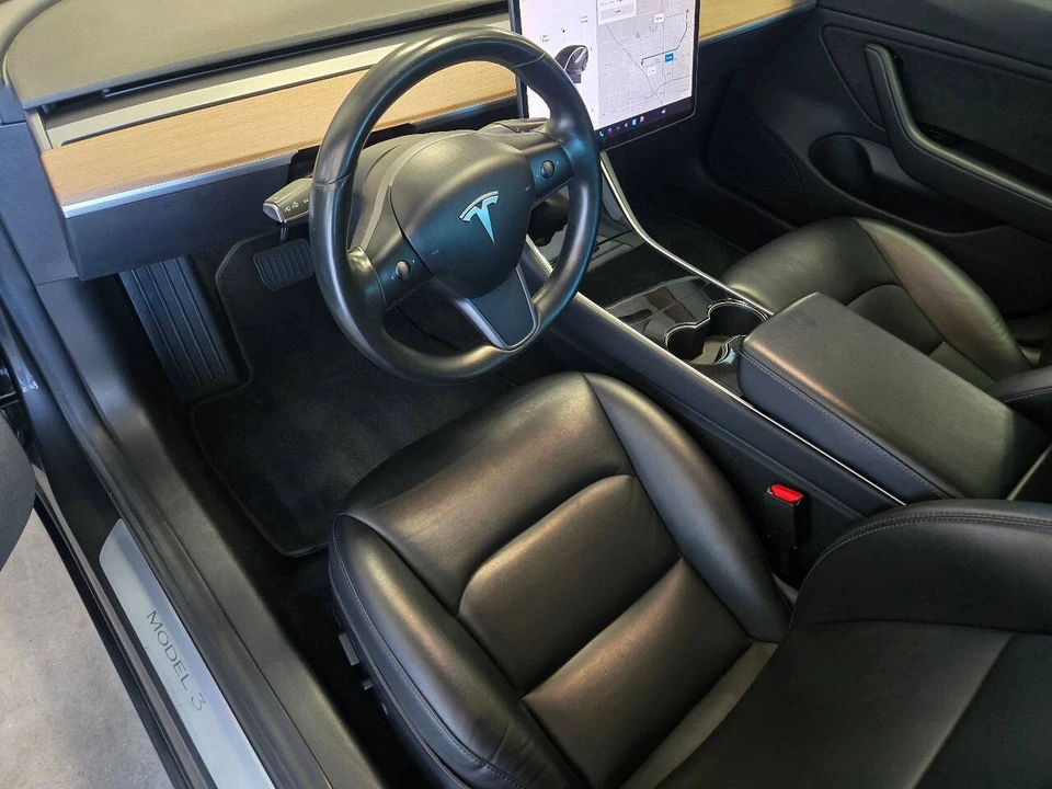 2018 Tesla Model 3 - Image 20 of 21