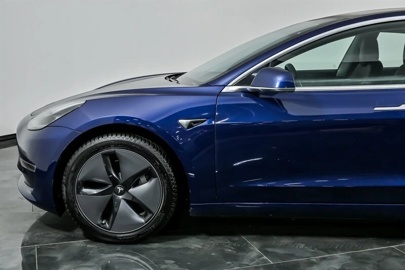 2018 Tesla Model 3 - Image 6 of 12