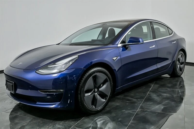 2018 Tesla Model 3 - Image 5 of 12