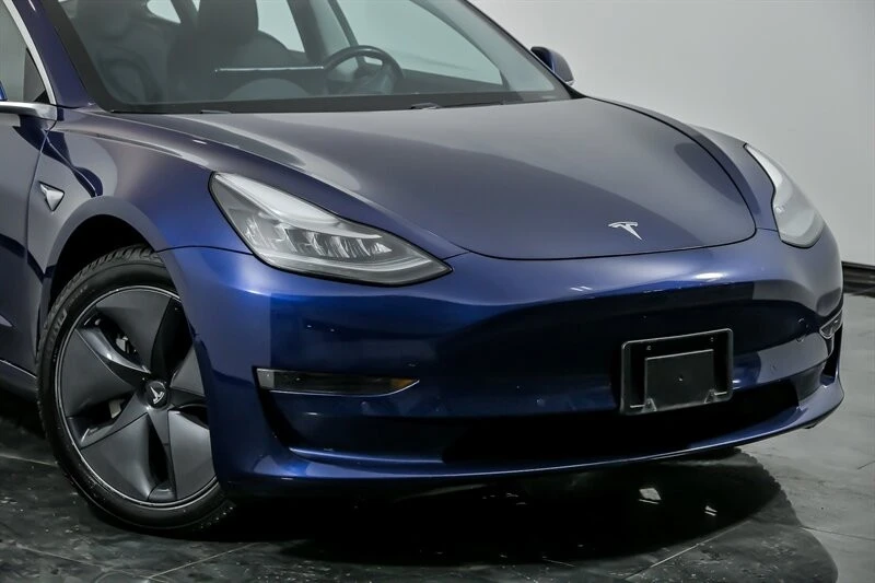 2018 Tesla Model 3 - Image 2 of 12