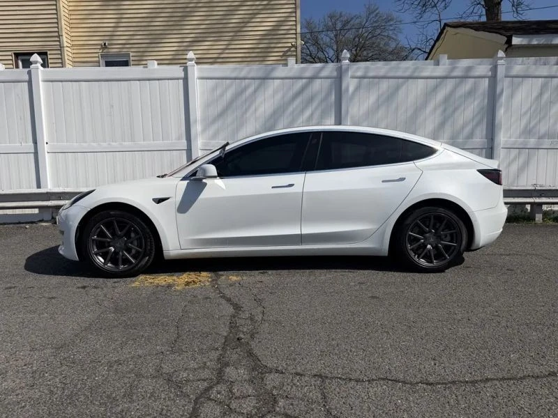 2018 Tesla Model 3 - Image 4 of 12