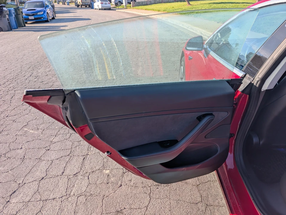 2018 Tesla Model 3 - Image 29 of 31