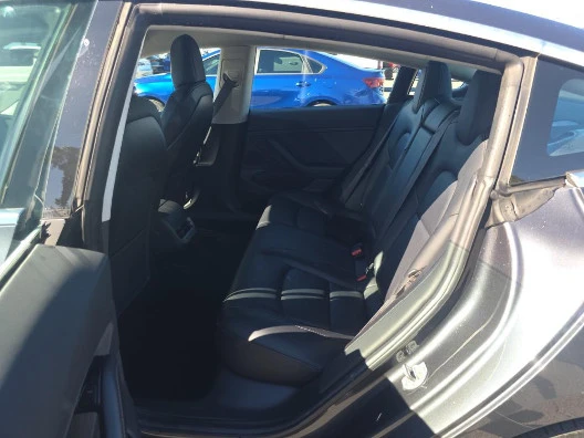 2018 Tesla Model 3 - Image 7 of 21