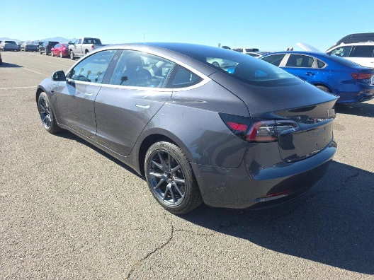 2018 Tesla Model 3 - Image 4 of 21