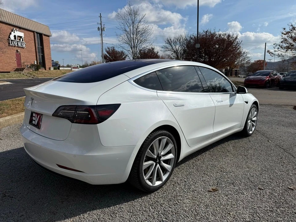 2018 Tesla Model 3 - Image 4 of 13