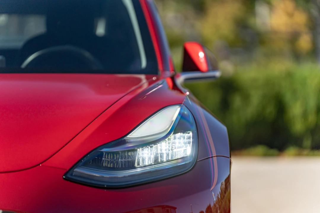 2018 Tesla Model 3 - Image 21 of 31