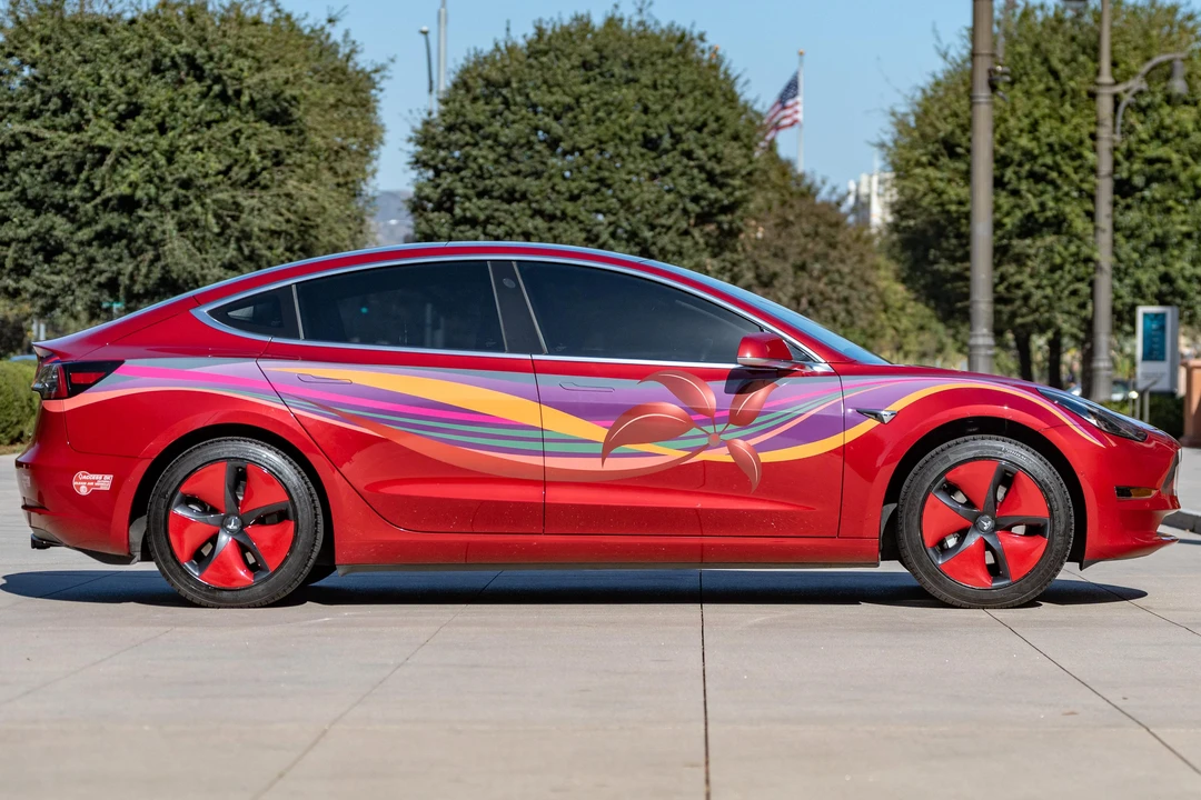 2018 Tesla Model 3 - Image 14 of 31