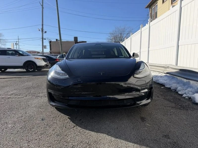 2018 Tesla Model 3 - Image 2 of 12