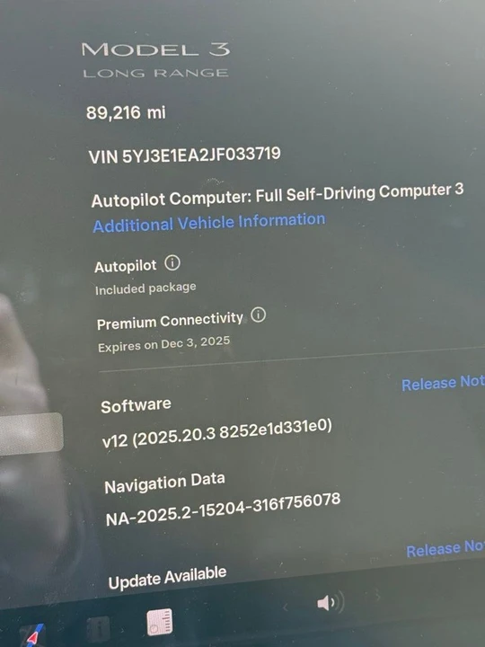 2018 Tesla Model 3 - Image 11 of 11