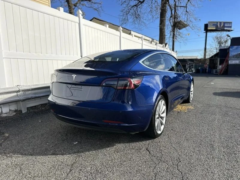 2018 Tesla Model 3 - Image 7 of 12