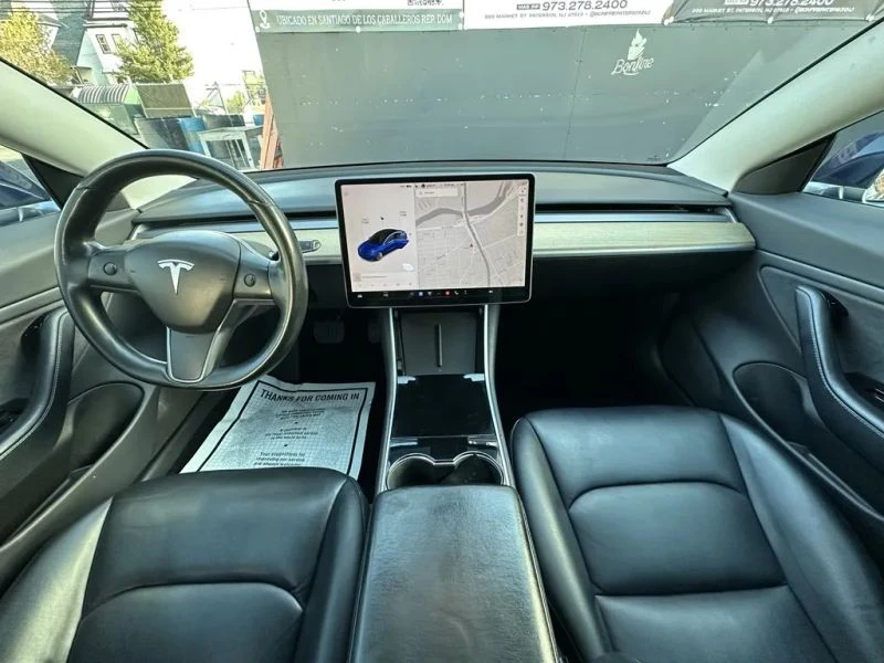 2018 Tesla Model 3 - Image 9 of 12