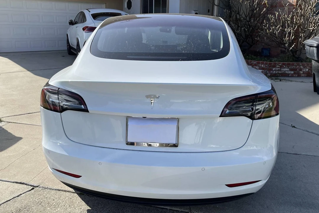 2018 Tesla Model 3 - Image 5 of 31