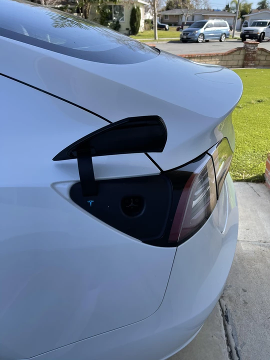 2018 Tesla Model 3 - Image 27 of 31