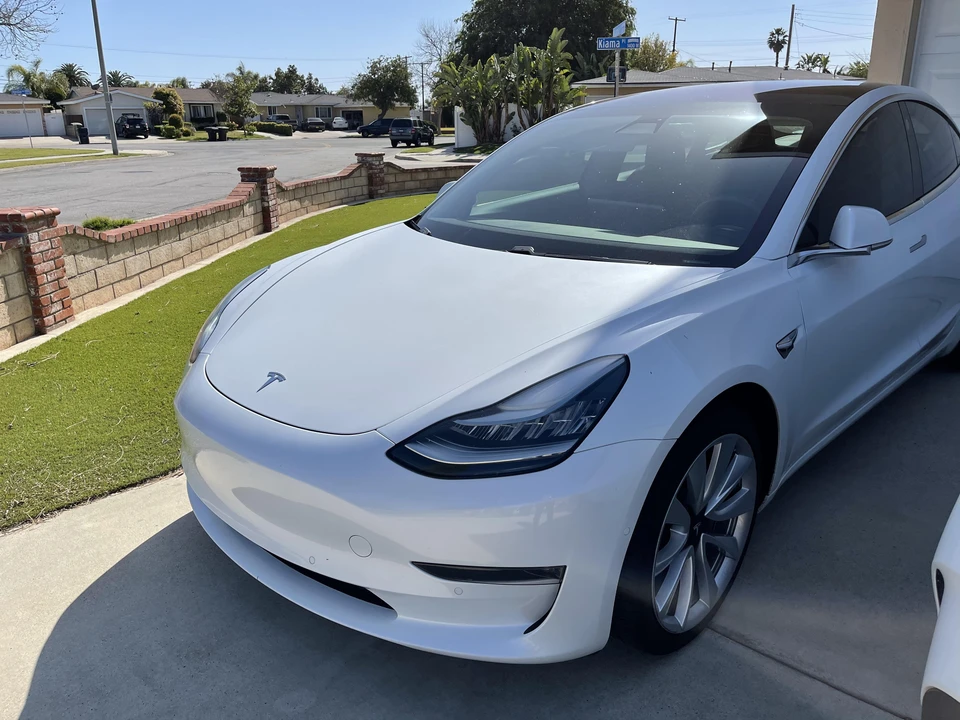 2018 Tesla Model 3 - Image 9 of 31