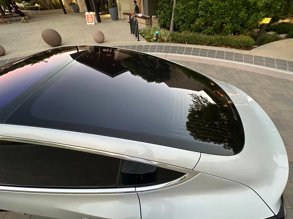 2018 Tesla Model 3 - Image 29 of 31