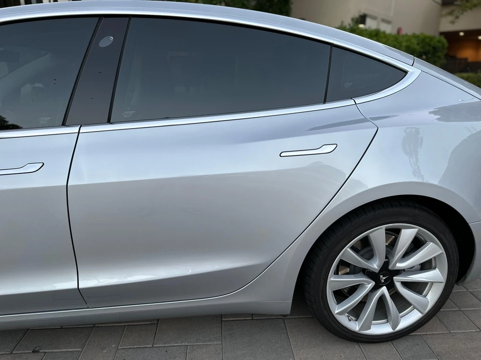 2018 Tesla Model 3 - Image 25 of 31