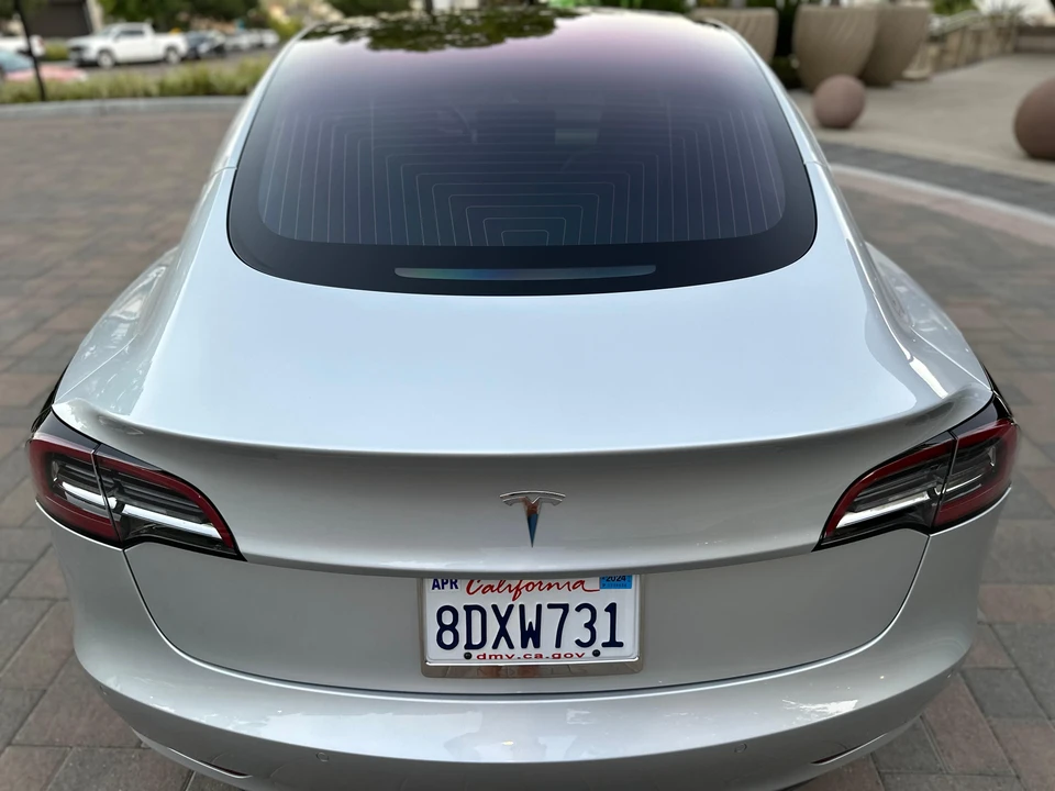 2018 Tesla Model 3 - Image 26 of 31