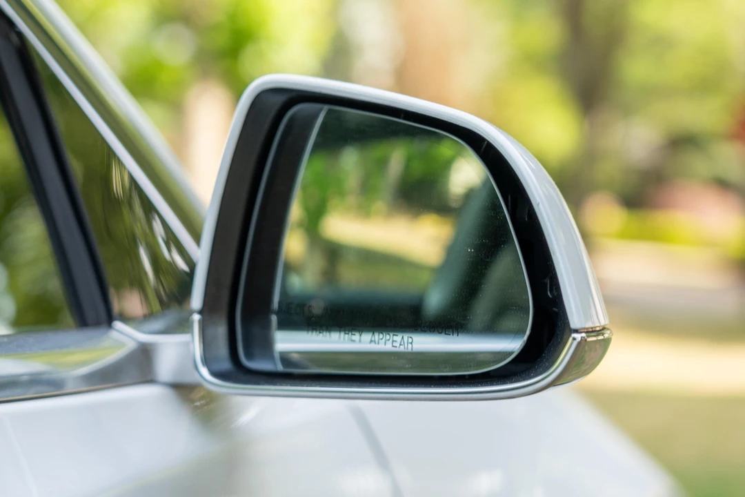 2018 Tesla Model 3 - Image 12 of 31