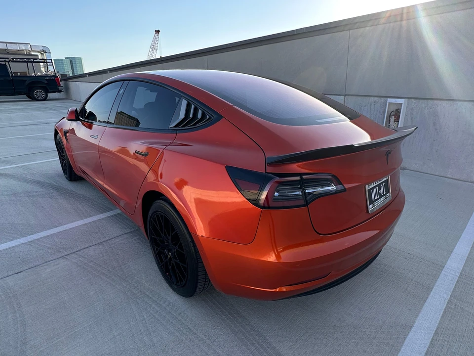 2018 Tesla Model 3 - Image 10 of 31