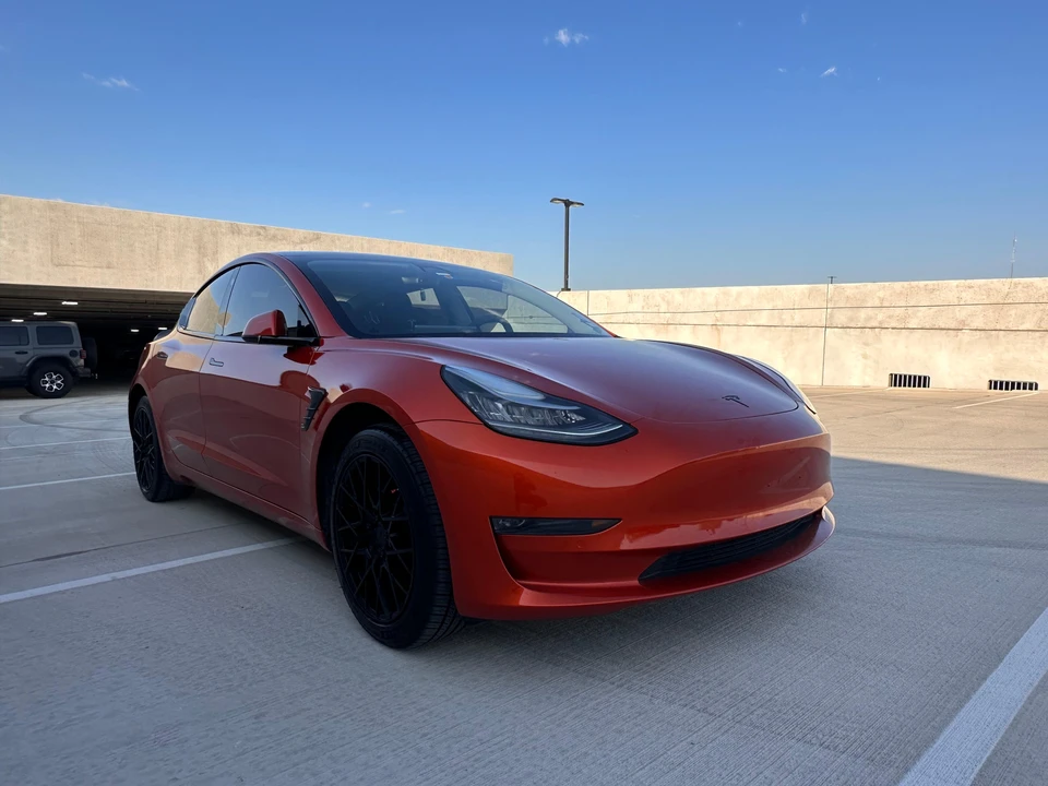 2018 Tesla Model 3 - Image 18 of 31