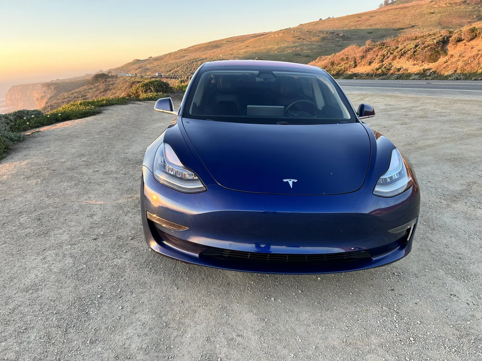 2018 Tesla Model 3 - Image 6 of 31