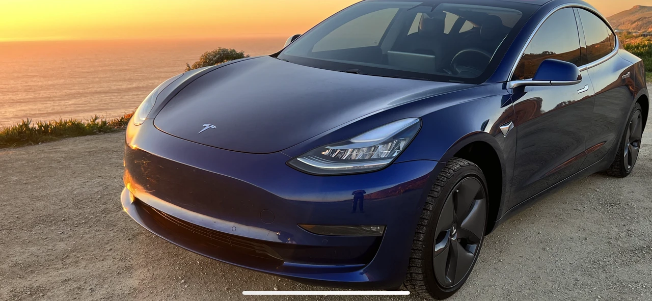 2018 Tesla Model 3 - Image 26 of 31