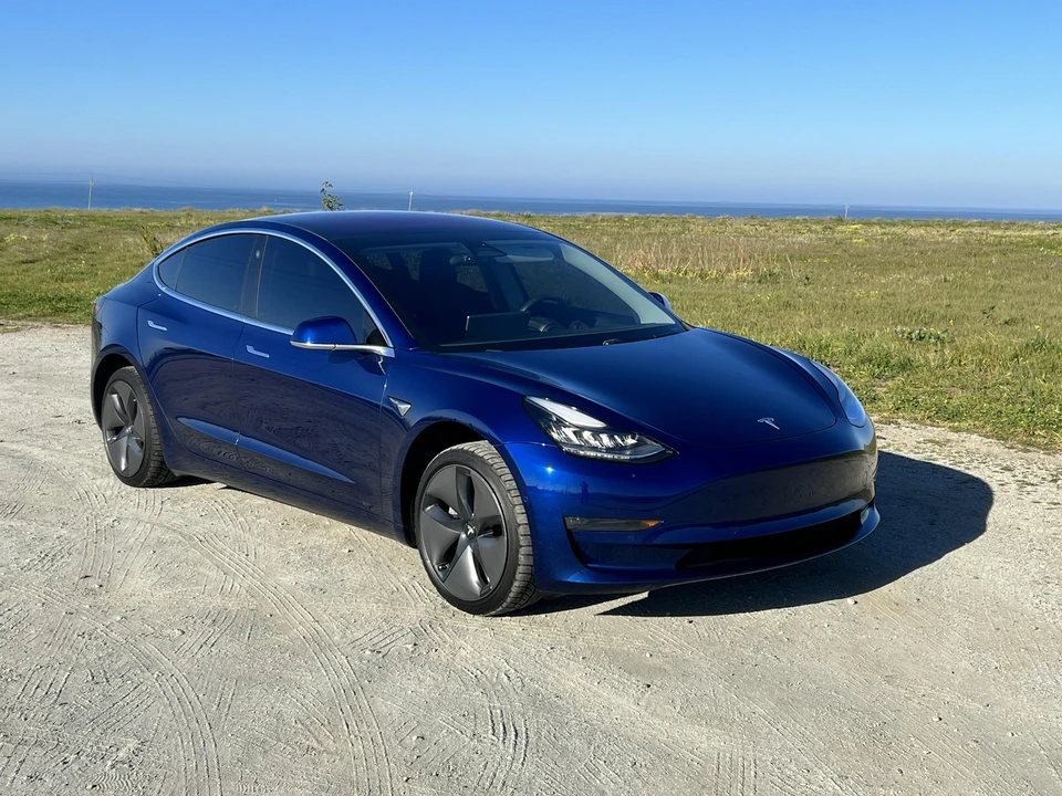 2018 Tesla Model 3 - Image 23 of 31