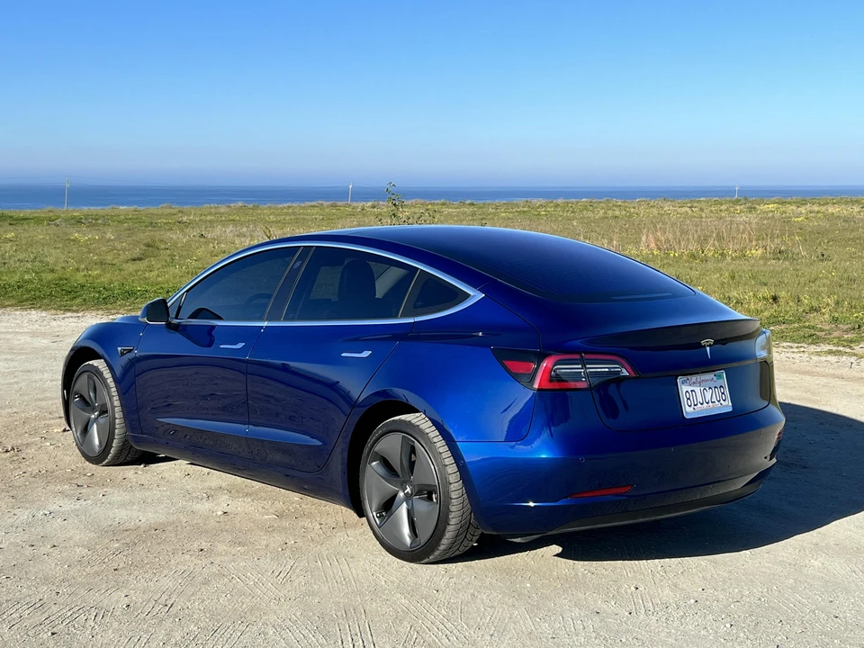 2018 Tesla Model 3 - Image 15 of 31