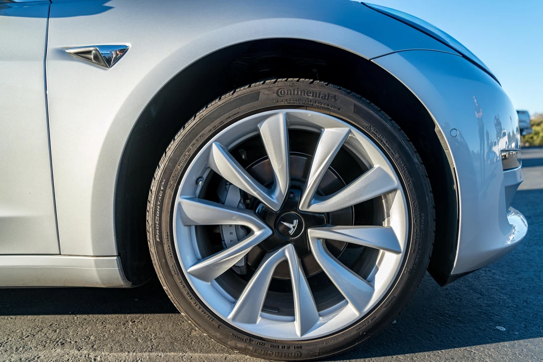 2018 Tesla Model 3 - Image 22 of 31