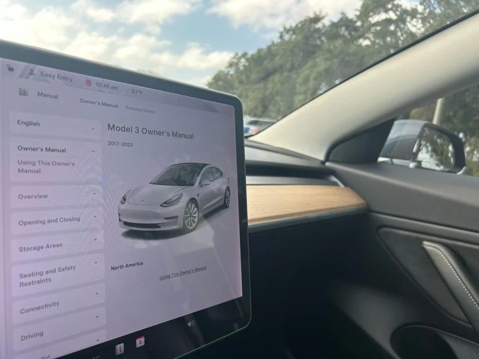 2018 Tesla Model 3 - Image 12 of 12